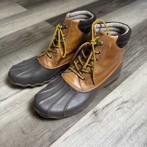 Sperry Men's Tan and Gray Duck Boots